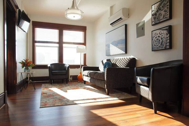 Room 43 of 59