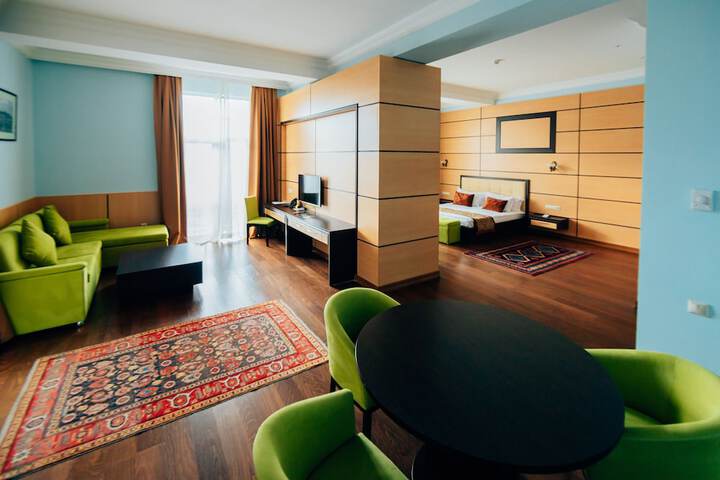 Room 40 of 160
