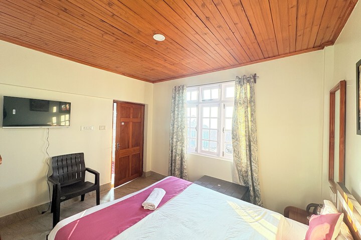 Room 15 of 24