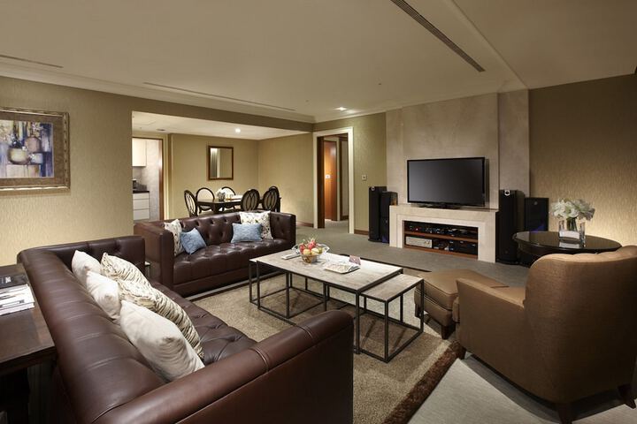 Room 10 of 67