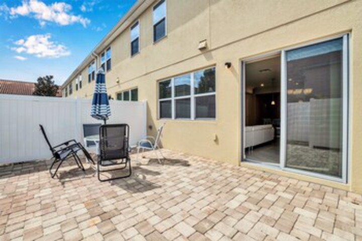 Terrace/Patio 4 of 44