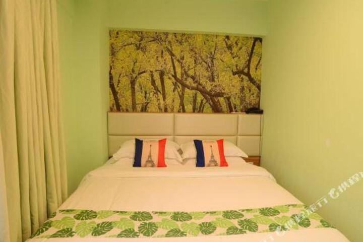 Hengqin Yazhou Senlin Apartment Hotel