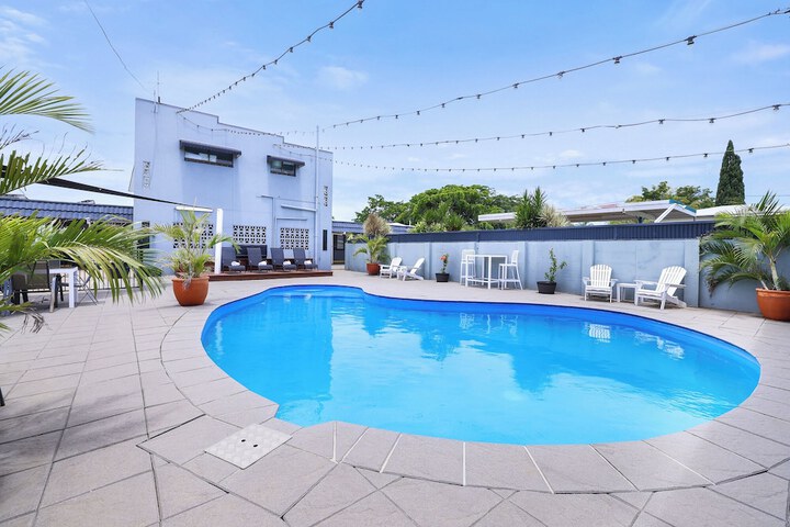 Pool 43 of 50