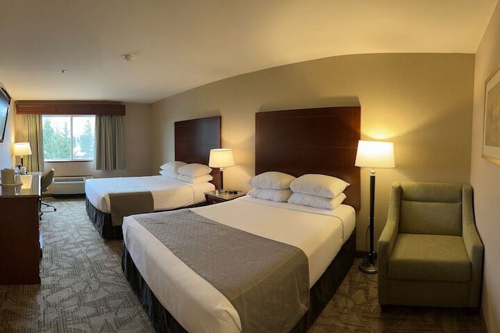 Room 3 of 33