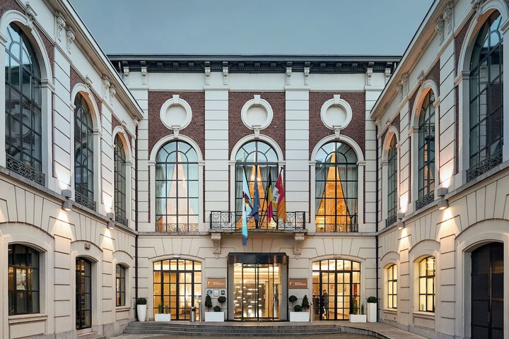 Exterior of Van der Valk Sélys Liège Hotel & Spa
