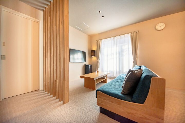 Room 22 of 52