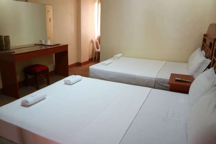 Room 4 of 45