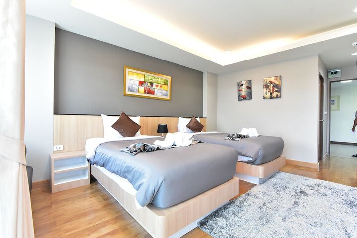 Room 15 of 52