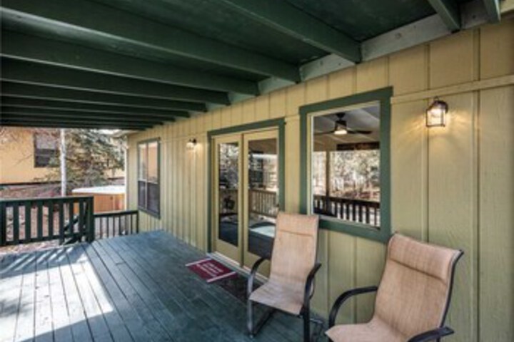 Terrace/Patio 3 of 96