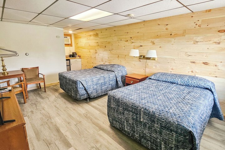 Room 6 of 58