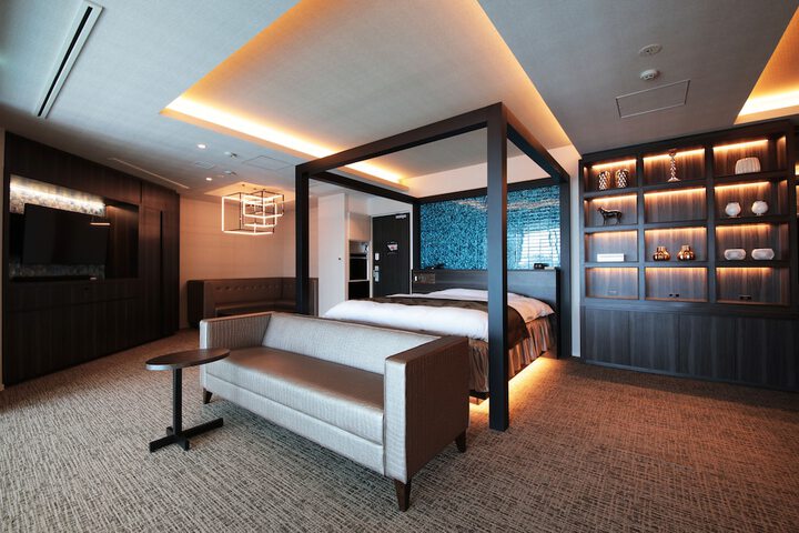 Room 15 of 73