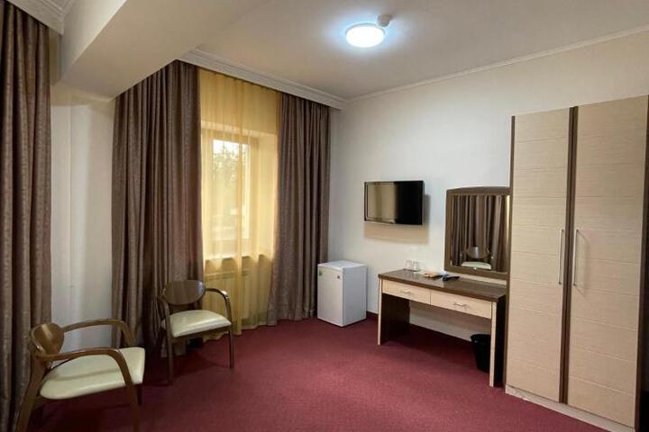 Standard Suite