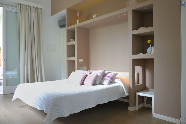 Room 15 of 56