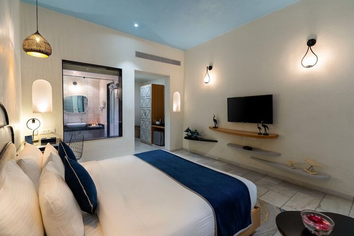 Room 21 of 142