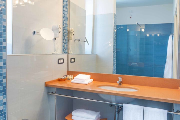 Clean Restrooms