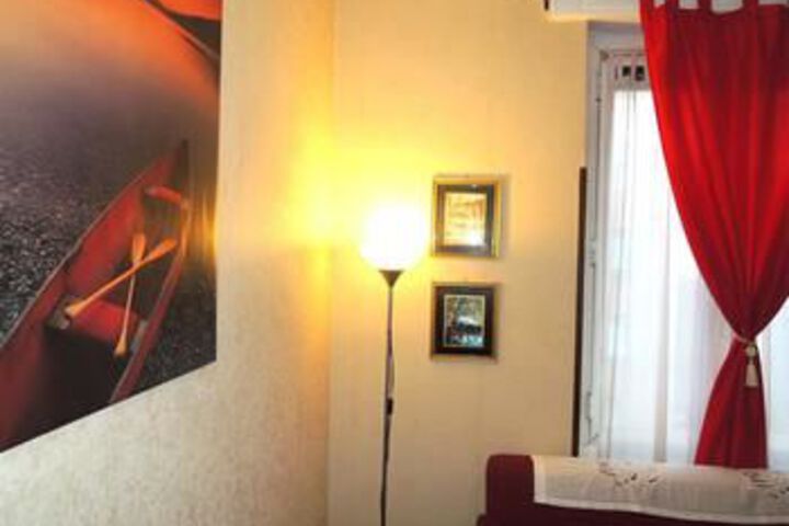Room 42 of 48