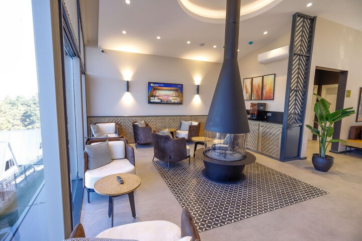 Hotel Interior 5 of 59