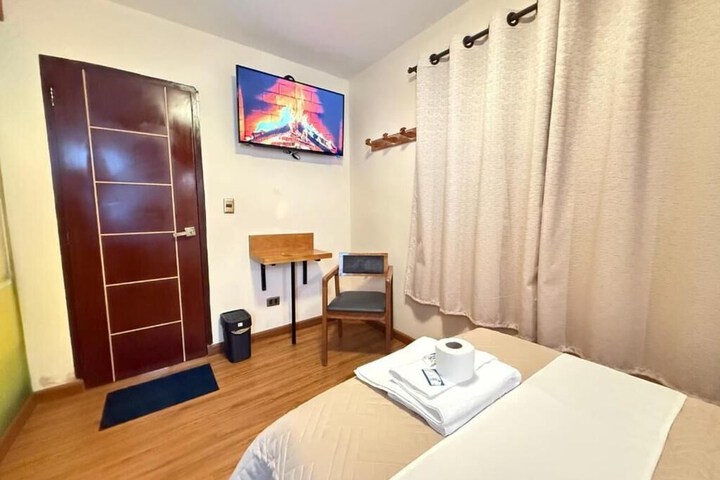 Room 18 of 35