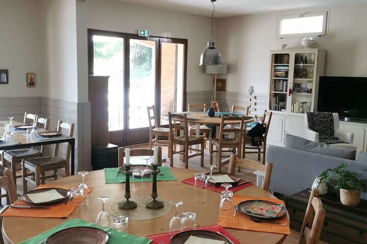 Dining 81 of 124