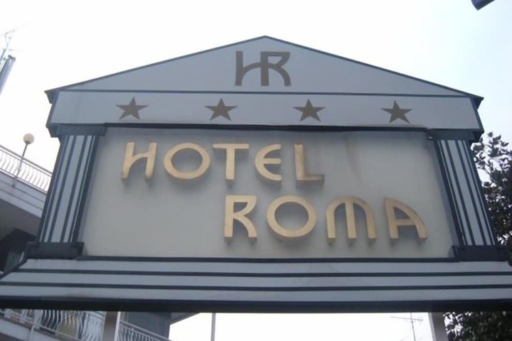 Hotel 33 of 33