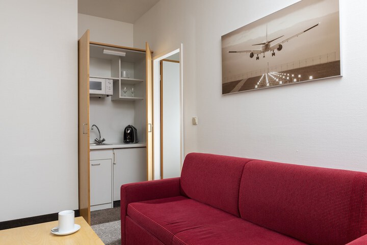 Room 18 of 45