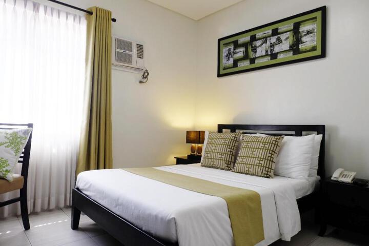 Hari Royale Suites