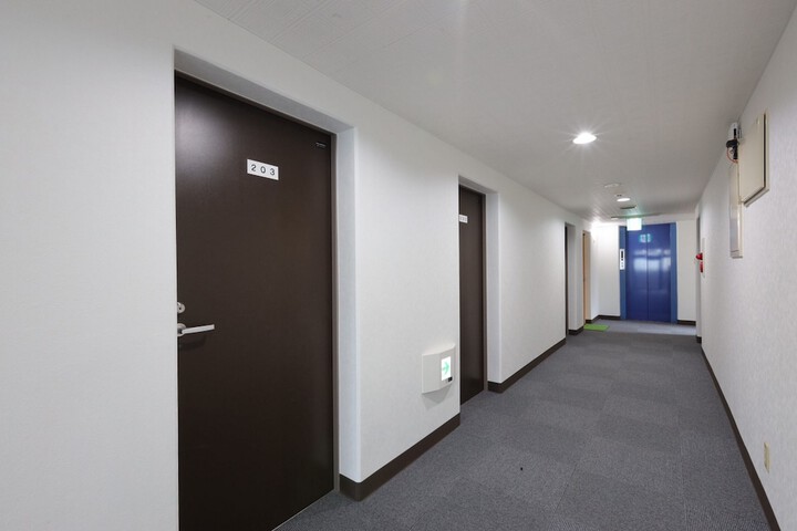 Ballroom/Hall 39 of 51