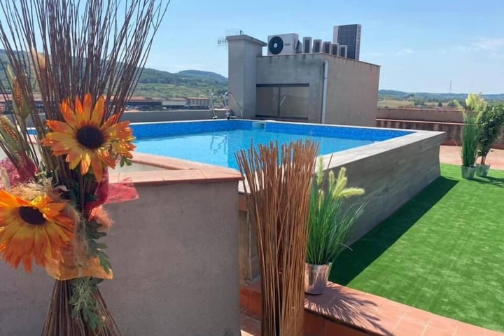 Pool Hotel