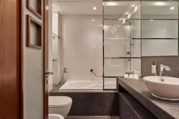 Standard Suite