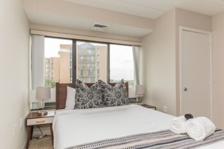 Room 210 of 307