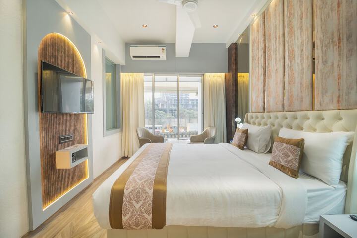 Room 18 of 34