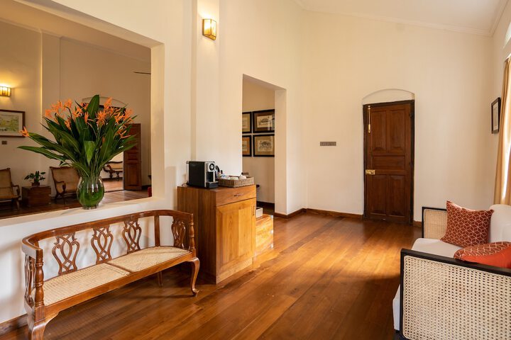 Room 4 of 21
