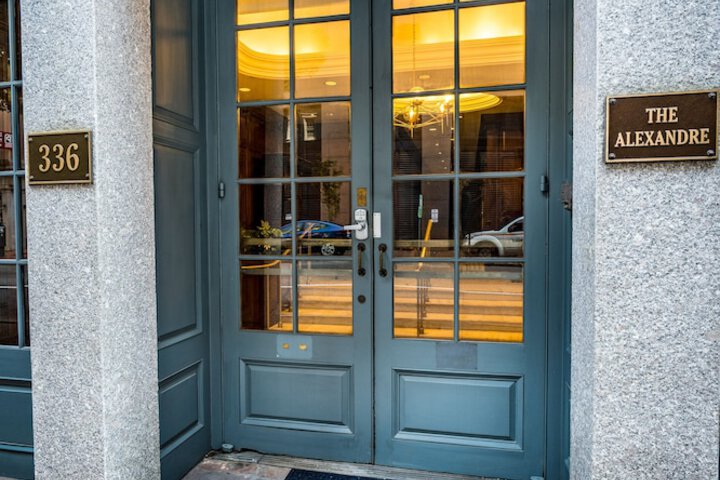 Hotel 180 of 182