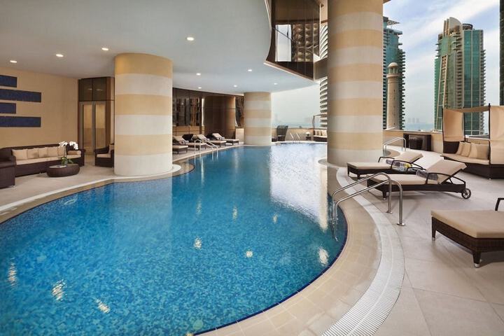 Hotel Pool