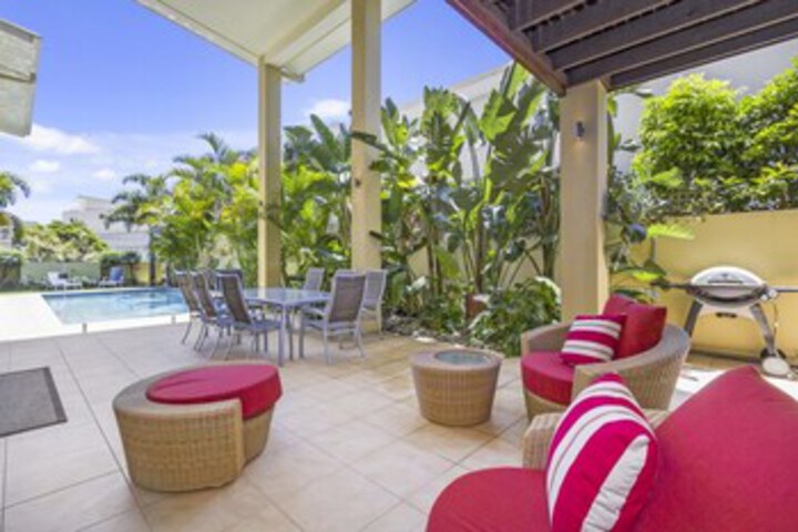 Terrace/Patio 19 of 19