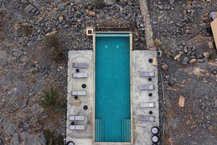 Pool 19 of 60