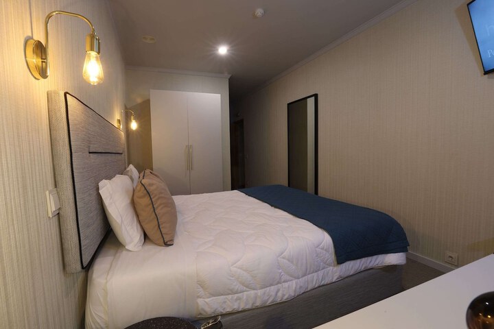 Room 31 of 70