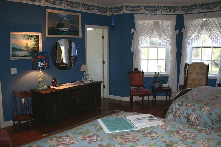 Room 13 of 84