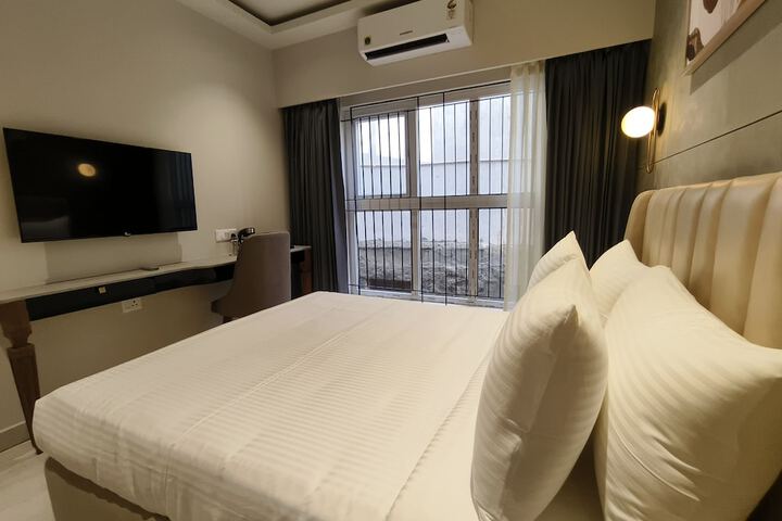 Room 19 of 46