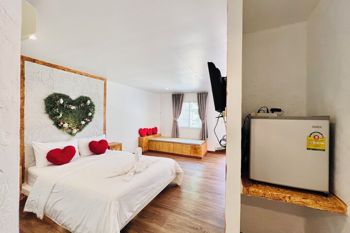 Room 32 of 108