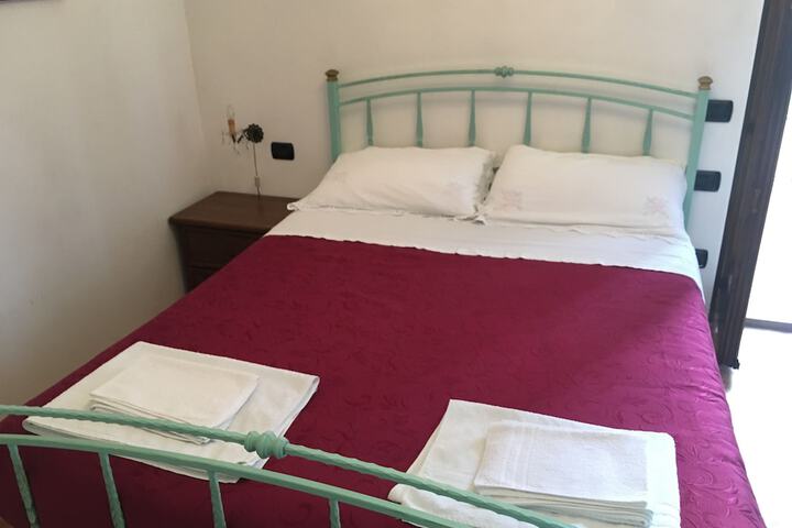 Room 8 of 71