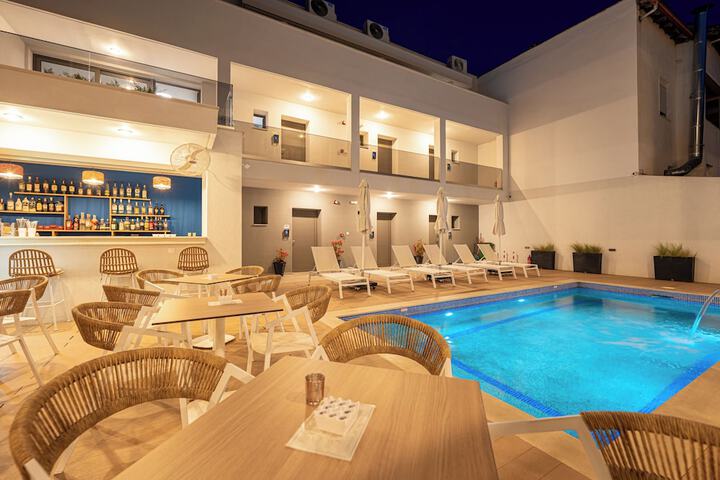 Pool 46 of 67