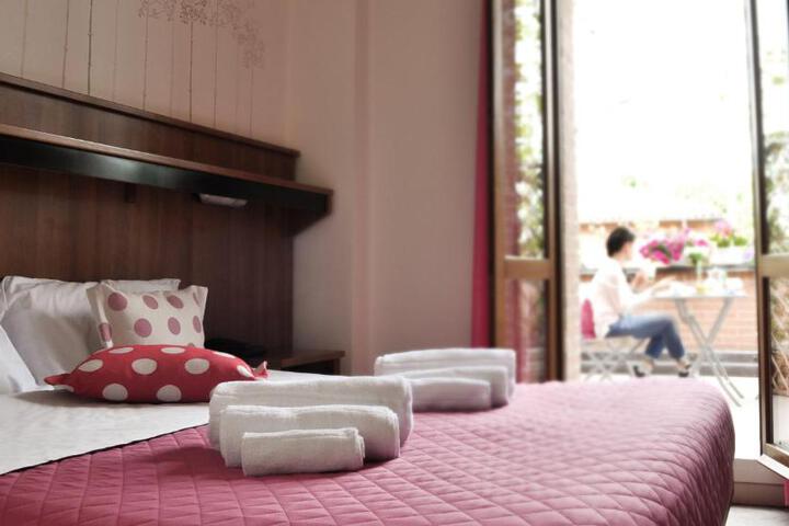 Hotel EMI