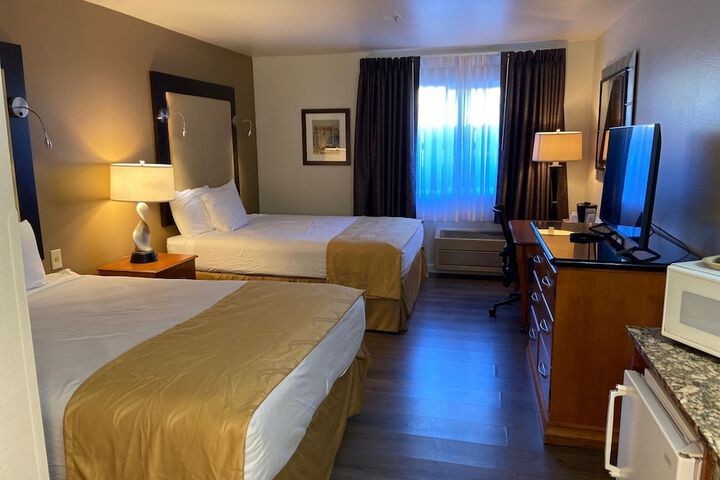 Room 7 of 24