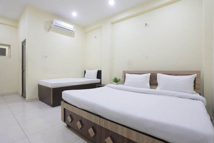 Room 15 of 30