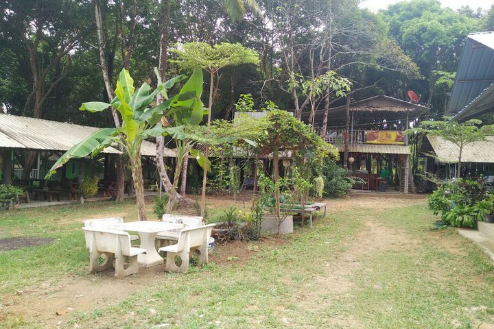 Property Grounds 32 of 43