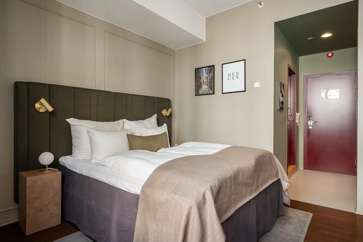 Room 35 of 115