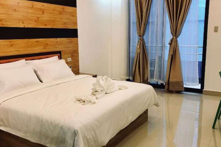 Room 14 of 20
