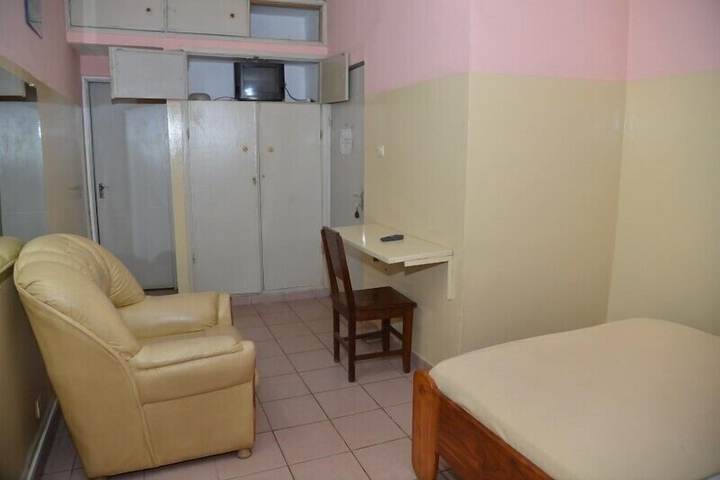 Room 27 of 56