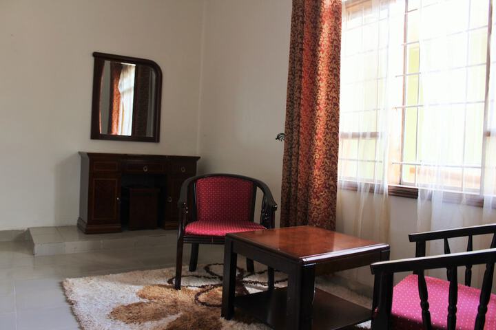 Room 48 of 114